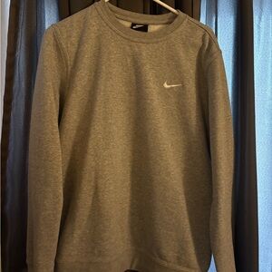 Nike Heather Gray Pullover